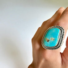 Load image into Gallery viewer, Genuine Turquoise Statement Ring
