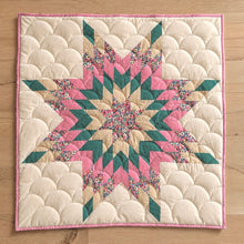 Load image into Gallery viewer, Floral Design Baby Star Quilt
