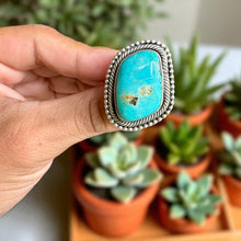 Load image into Gallery viewer, Genuine Turquoise Statement Ring
