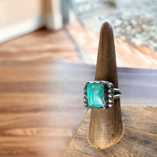 Load image into Gallery viewer, Natural Turquoise Mountain Ring sz 7
