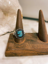 Load image into Gallery viewer, Hubei Turquoise Ring sz 10
